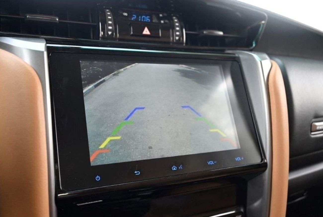 Toyota Fortuner 2025 TOYOTA FORTUNER GXR 2.7L PETROL 4WD 7 SEAT AT