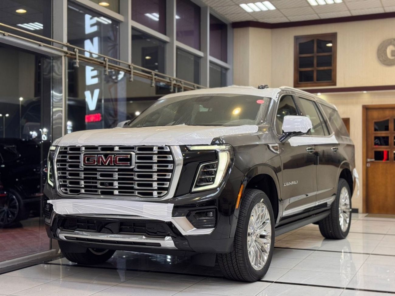 جي أم سي يوكون DENALI 6.2 V8 (AWD)