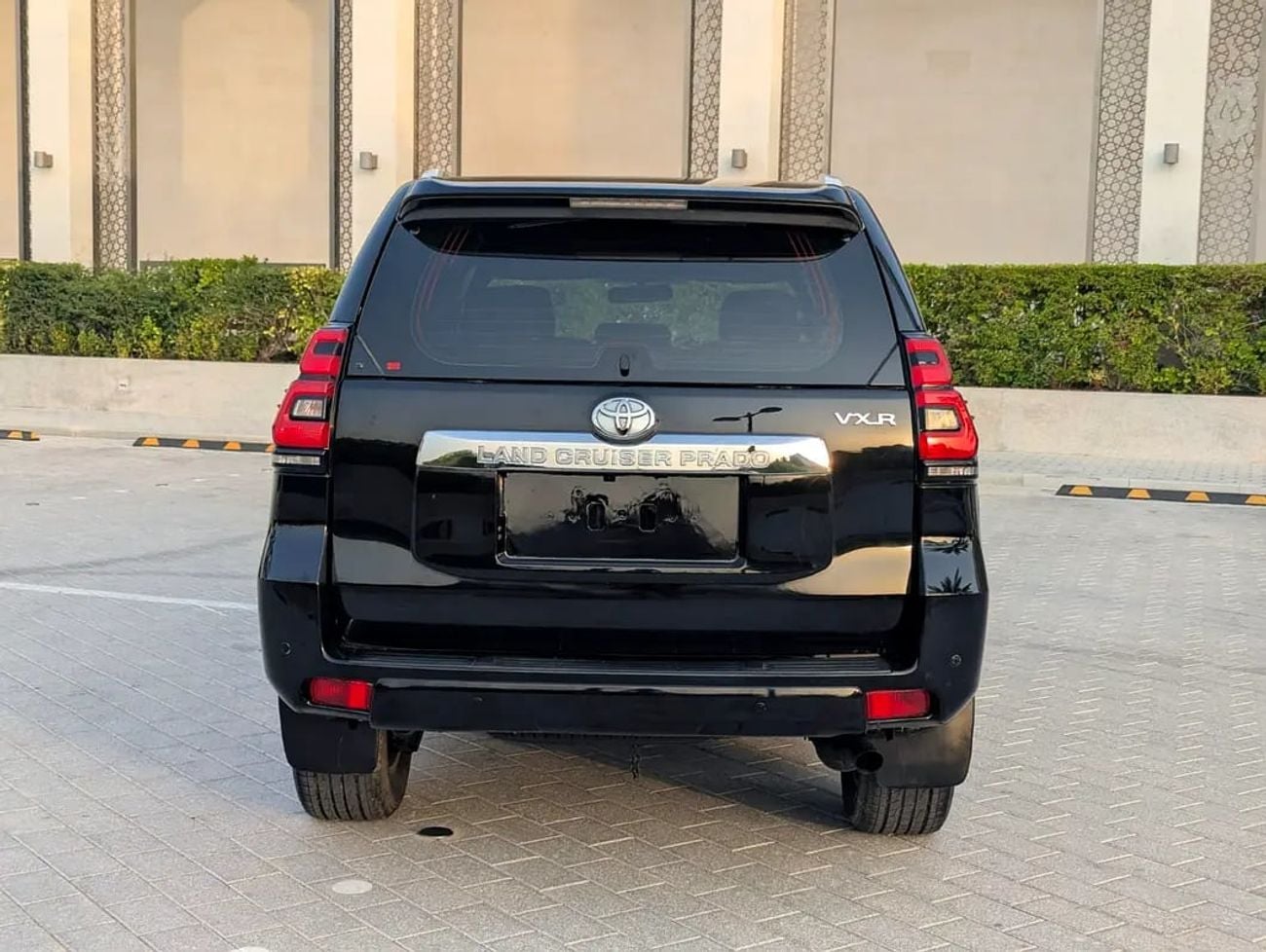 تويوتا برادو VXR V6 4.0L Full Option | GCC Specs | Excellent Condition