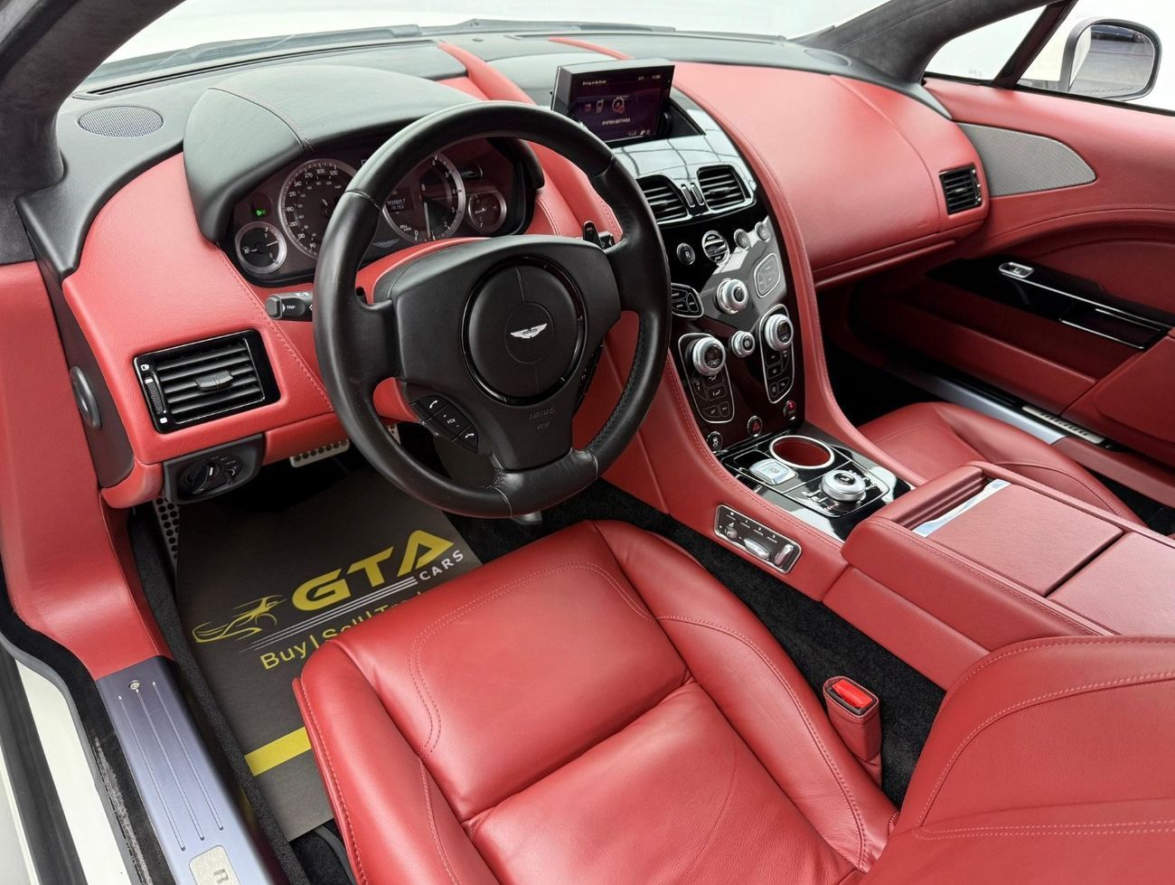 أستون مارتن رابيد Std 6.0L 2016 Aston Martin Rapide, Full Service History, Very Low Kms, GCC