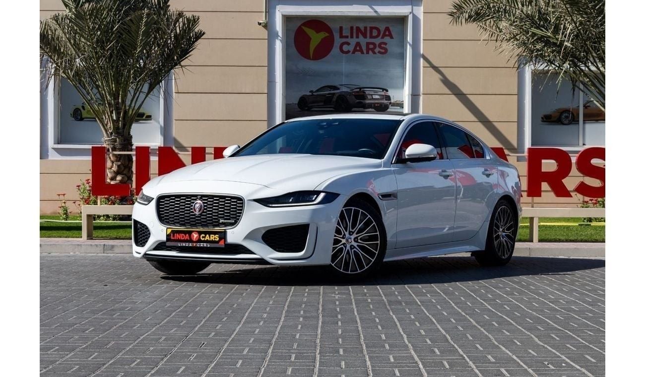 Jaguar XE R-Dynamic SE 2.0L (250 HP) Jaguar XE P250 R-Dynamic SE 2020 GCC under Agency Warranty with Flexible