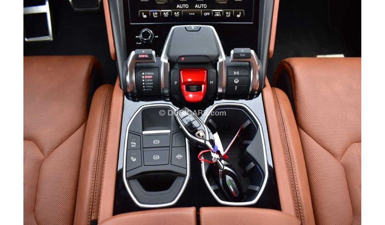 Lamborghini Urus V8 666 HP