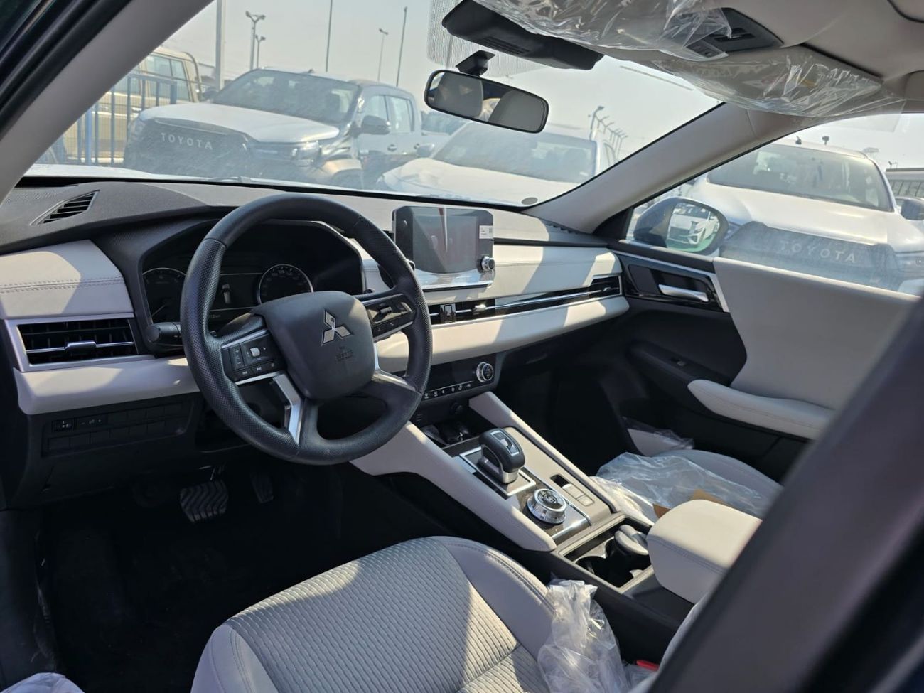 Mitsubishi Outlander GLX 2.4L GLX 2.5L