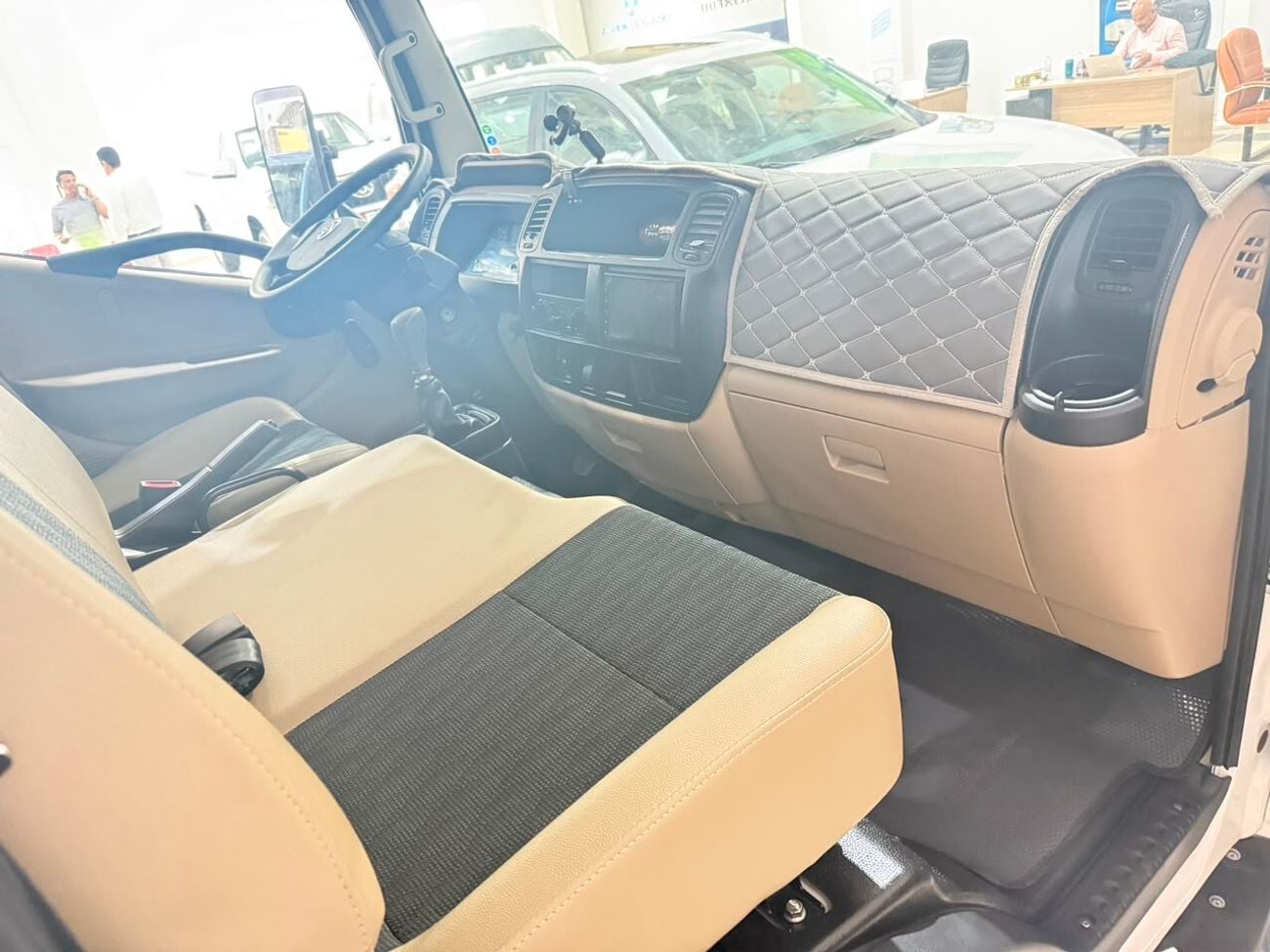Ashok Leyland Partner 3 TON PICK UP