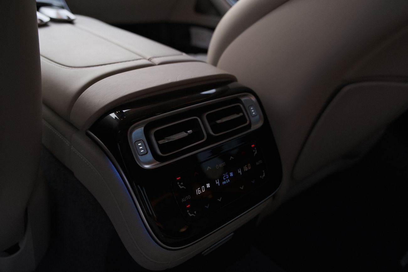 مرسيدس بنز S500 L 4MATIC إكسكلوسيف
