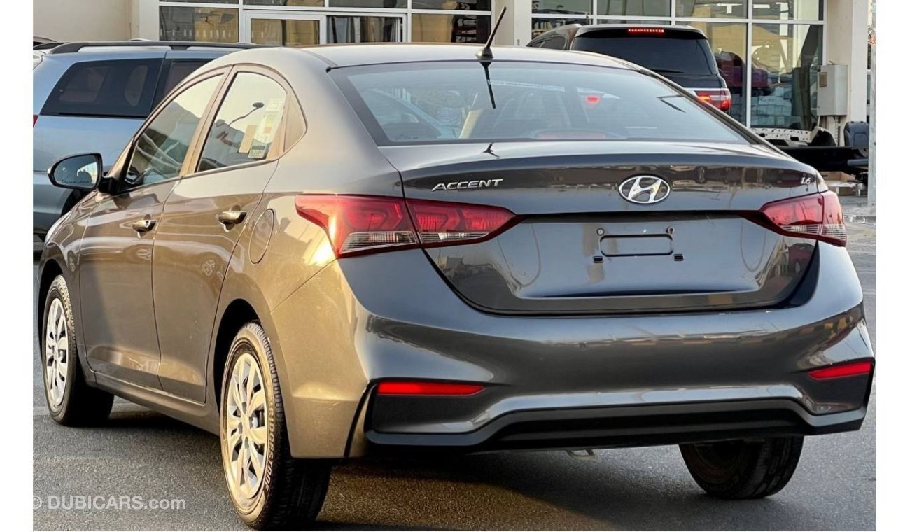 Hyundai Accent Base Hyundai Accent 2020 GCC in excellent condition without accidents