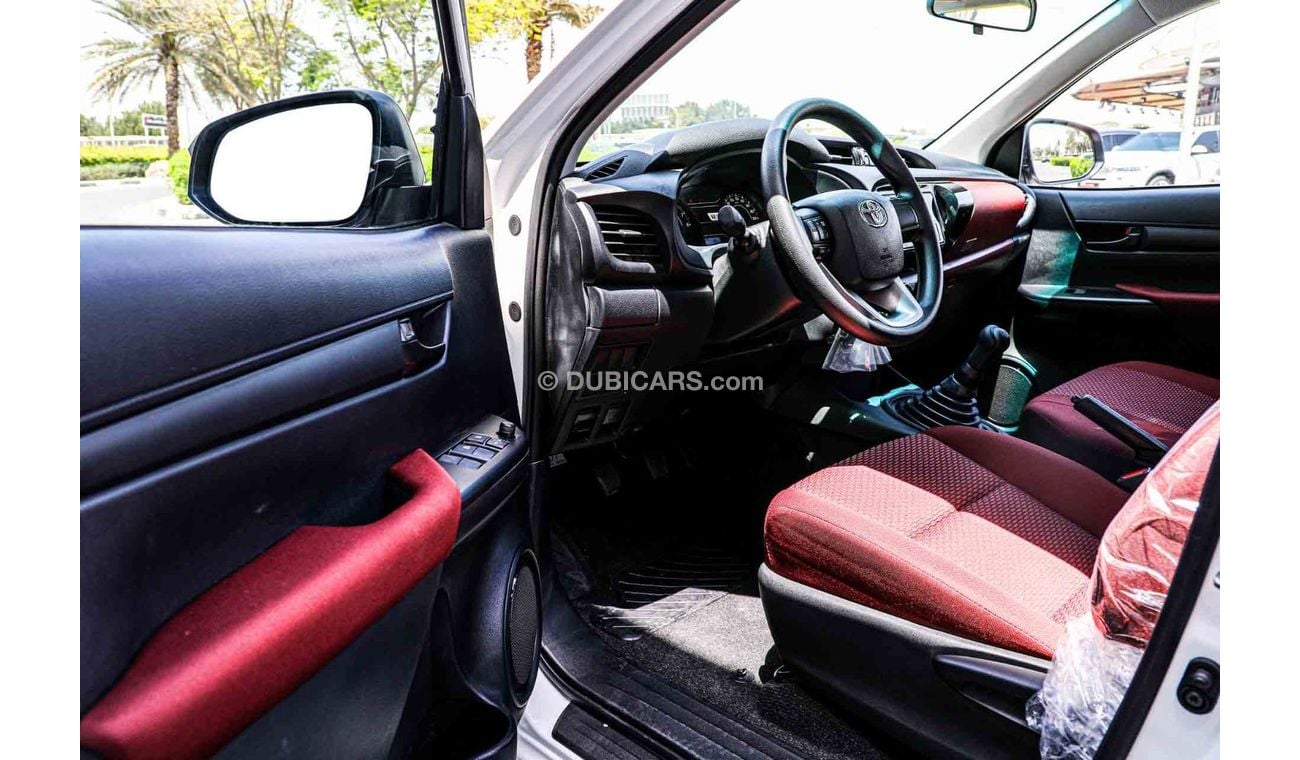 تويوتا هيلوكس 2021 Toyota Hilux 4x2 DC 2.0 DLX P MT - Export Only