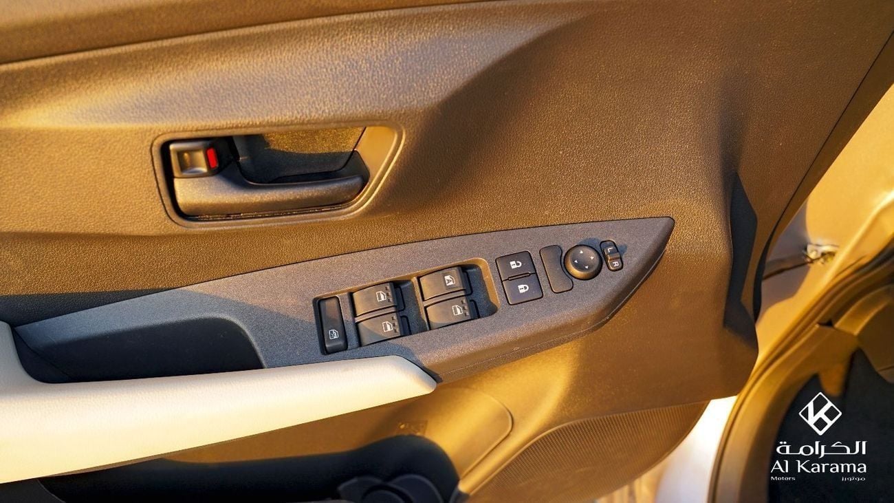 تويوتا يارس 1.3 لتر - تحكم مناخي | عجلات معدنية | كاميرا خلفية | نظام صوتي بشاشة لمس