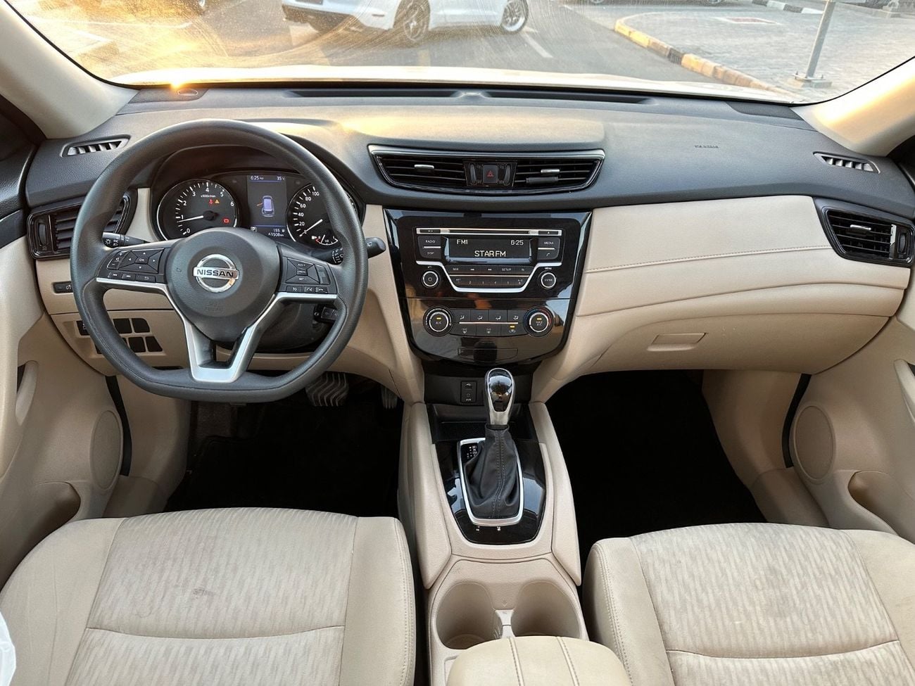 نيسان إكس تريل SV 2.5L