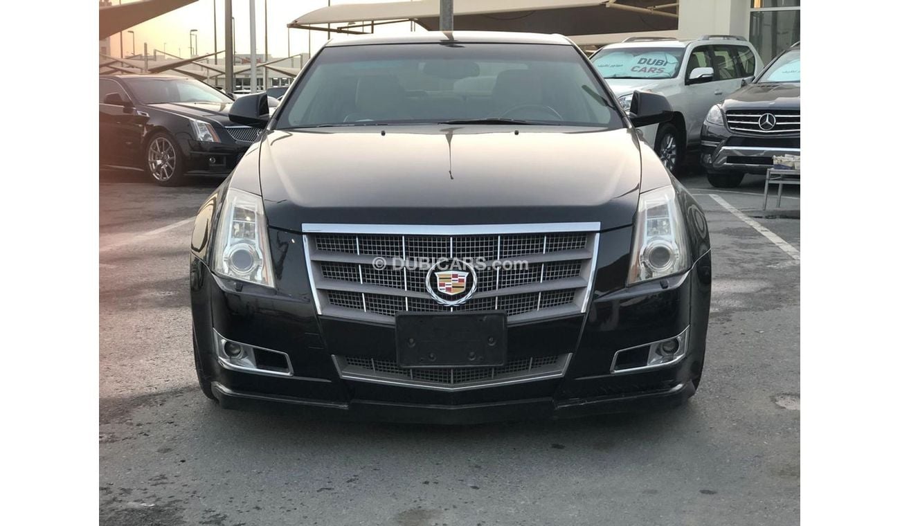 كاديلاك CTS موديل 2010 خليجي حاله ممتازه من الداخل والخارج فل مواصفات كراسي جلد وتبريد وتسخين في الكراسي ومثبت س