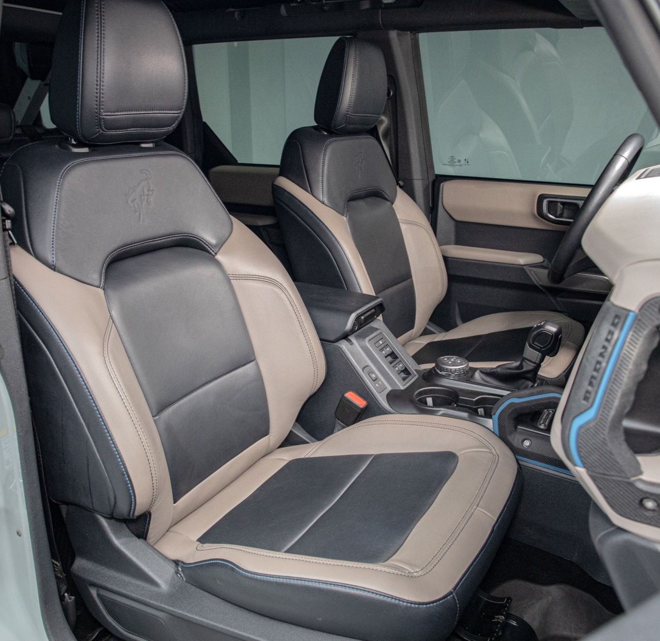 فورد برونكو Wildtrak 2.7L (5 Seater)