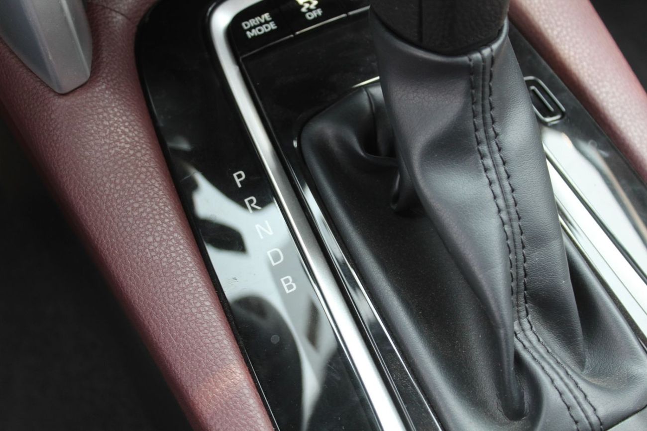 Toyota Corolla 1.8 Sunroof Hybrid