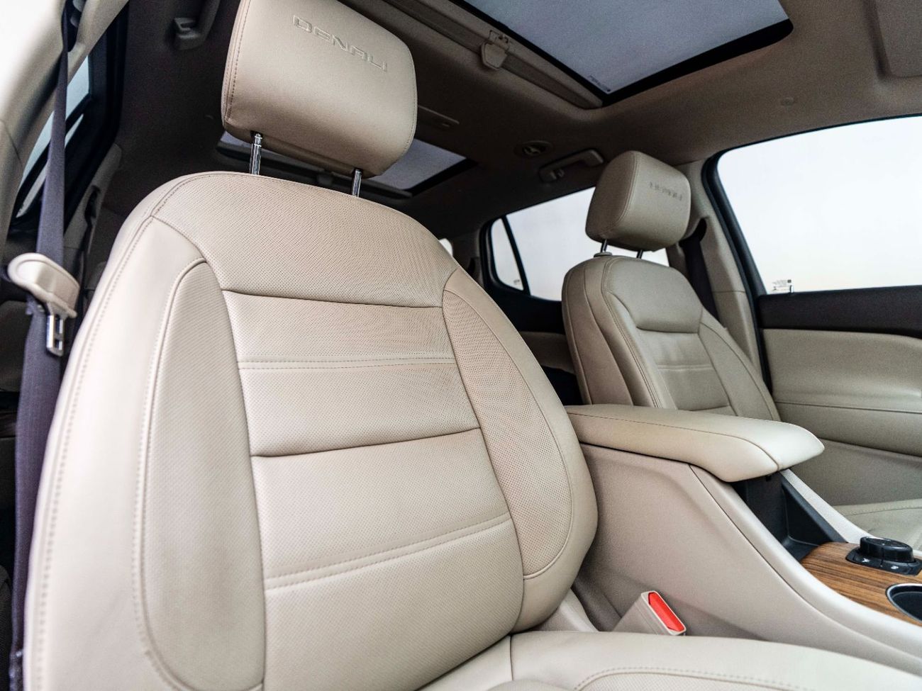 جي أم سي أكاديا Denali 3.6L