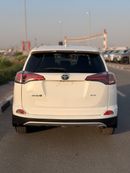 Toyota RAV4 XLE 2.5L / Sunroof, leather seats 2018 morel full option