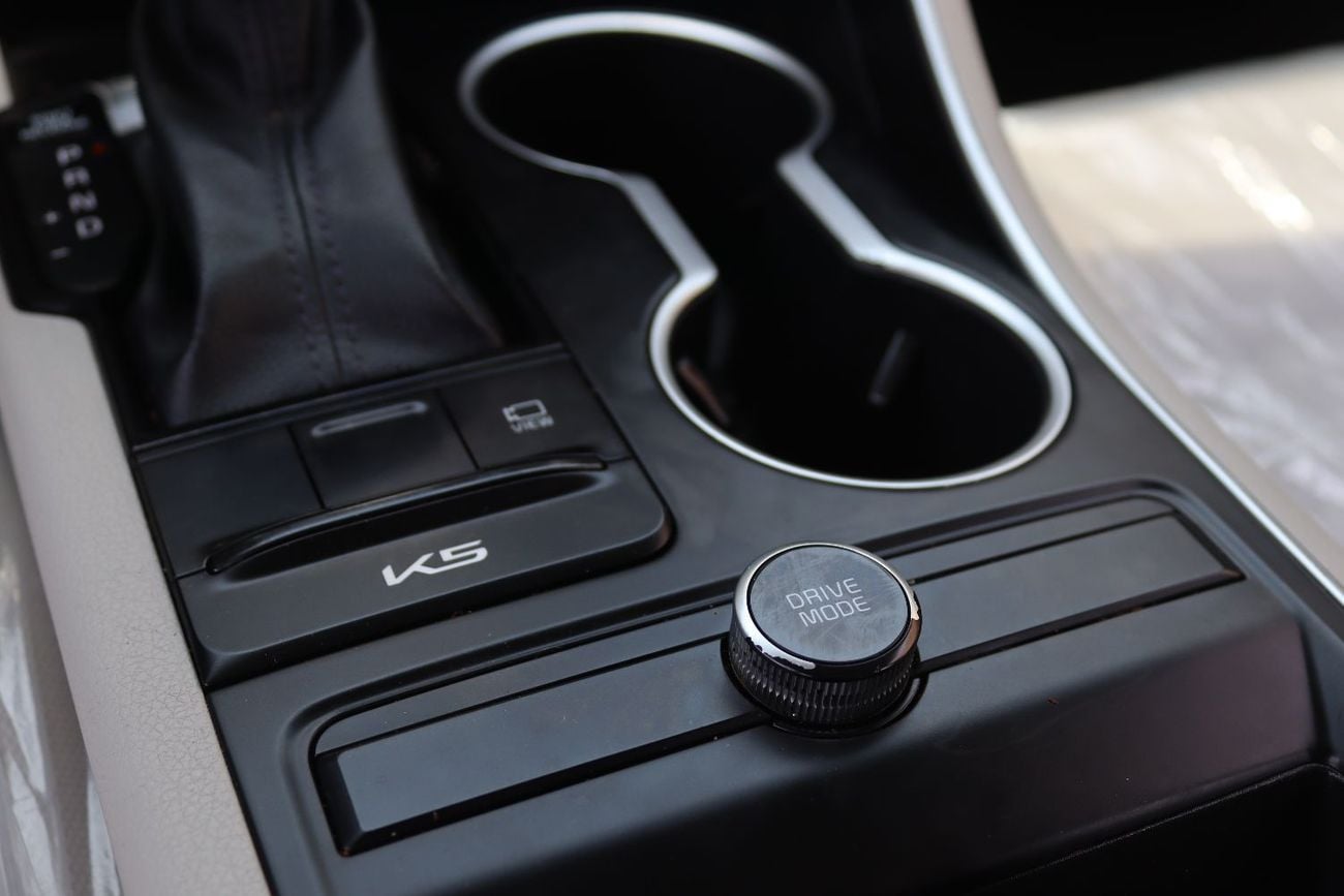 Kia K5 LX EX