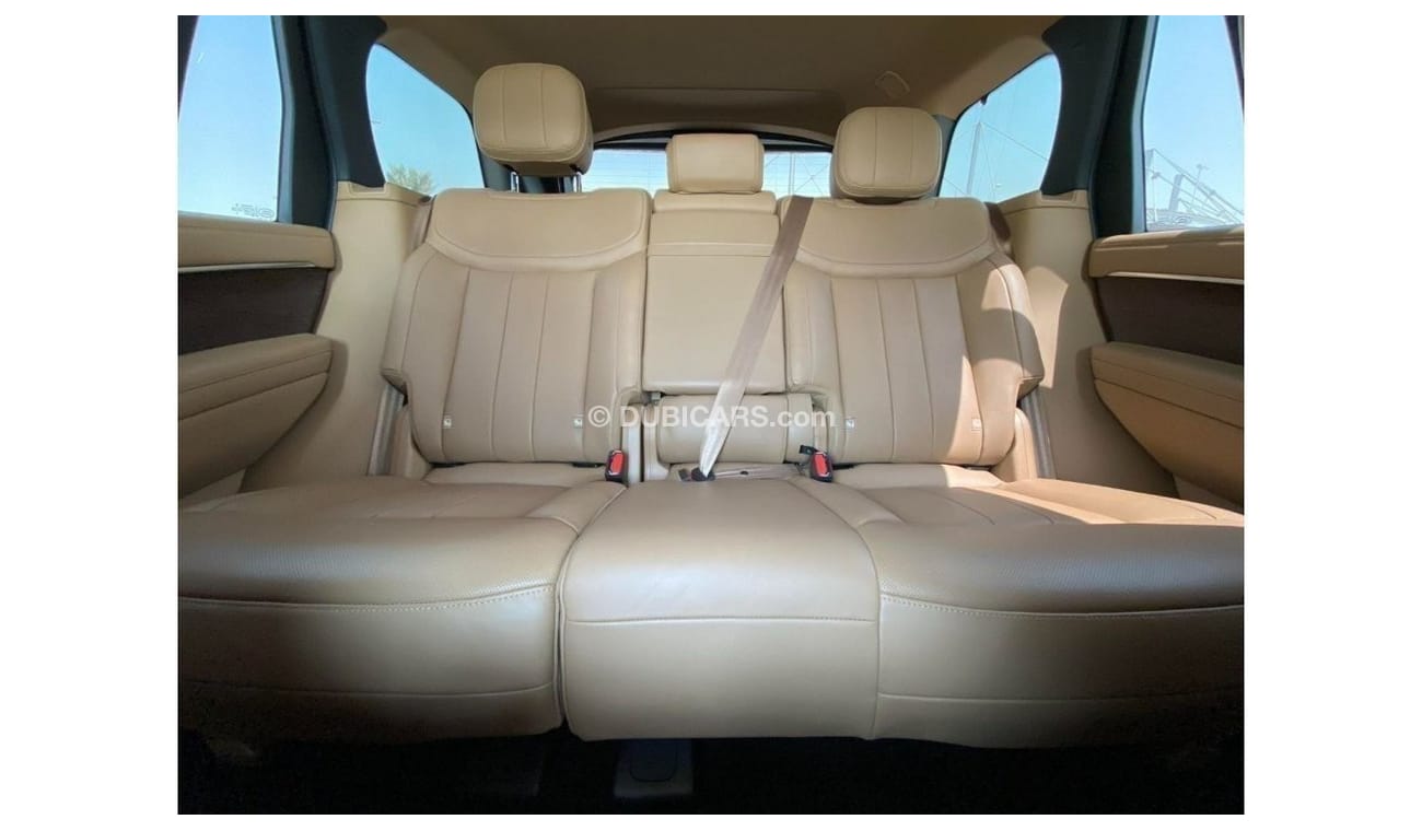 لاند روفر رينج روفر GCC SPEC UNDER WARRANTY AND SERVICE