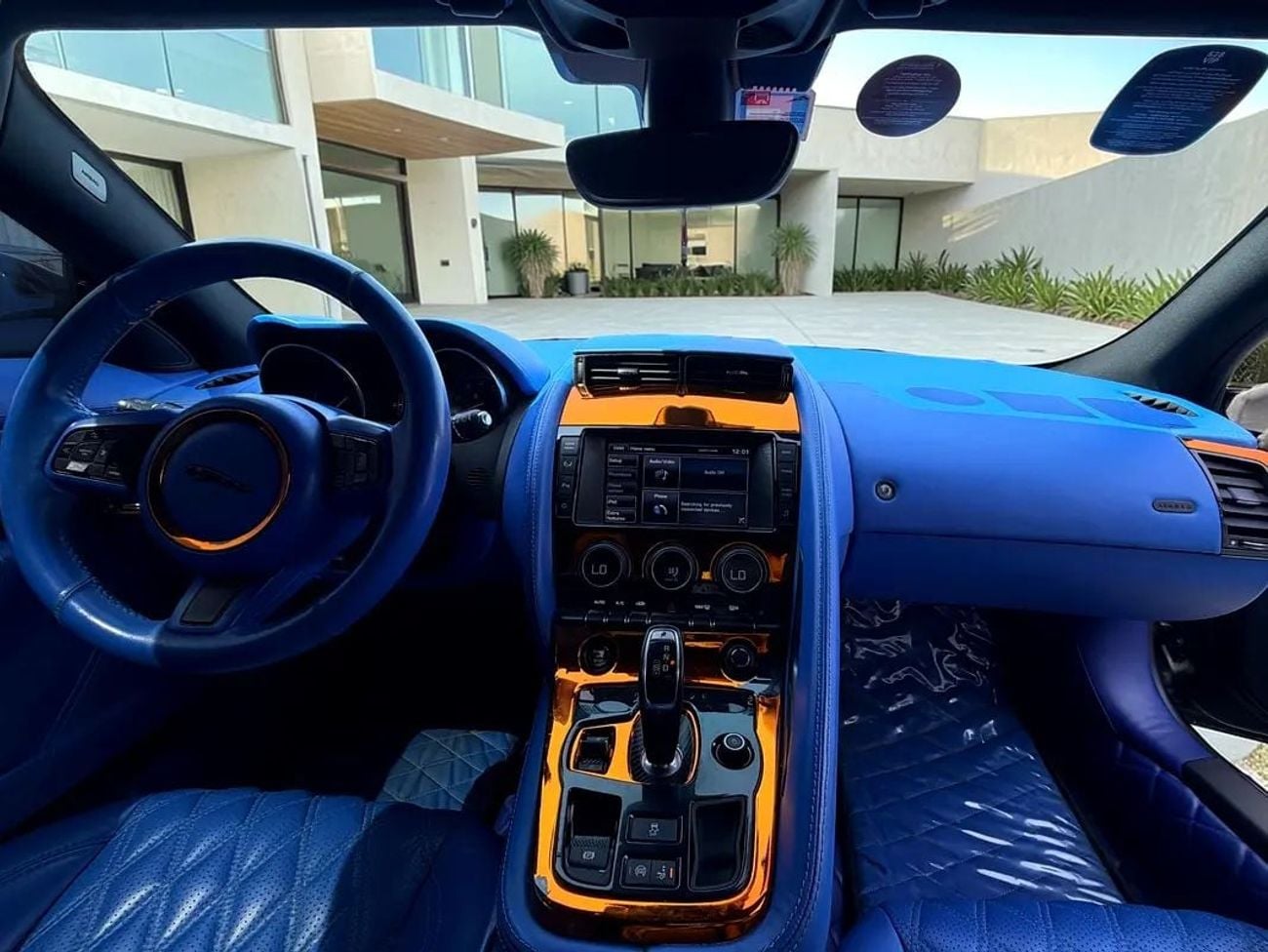 Jaguar F-TYPE !! EID SALE !! 1 YEAR FREE WARRANTY !!  JAGUAR F-TYPE SUPERCHARGED | 3.0L V6 – 340 BHP | 2015