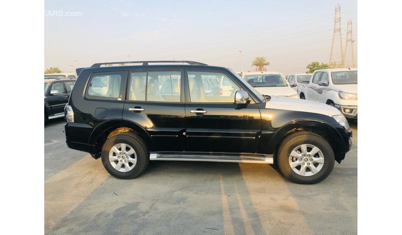 Mitsubishi Pajero FULL OPTION 3.0L - Leather/Power seats - SPECIAL DEAL