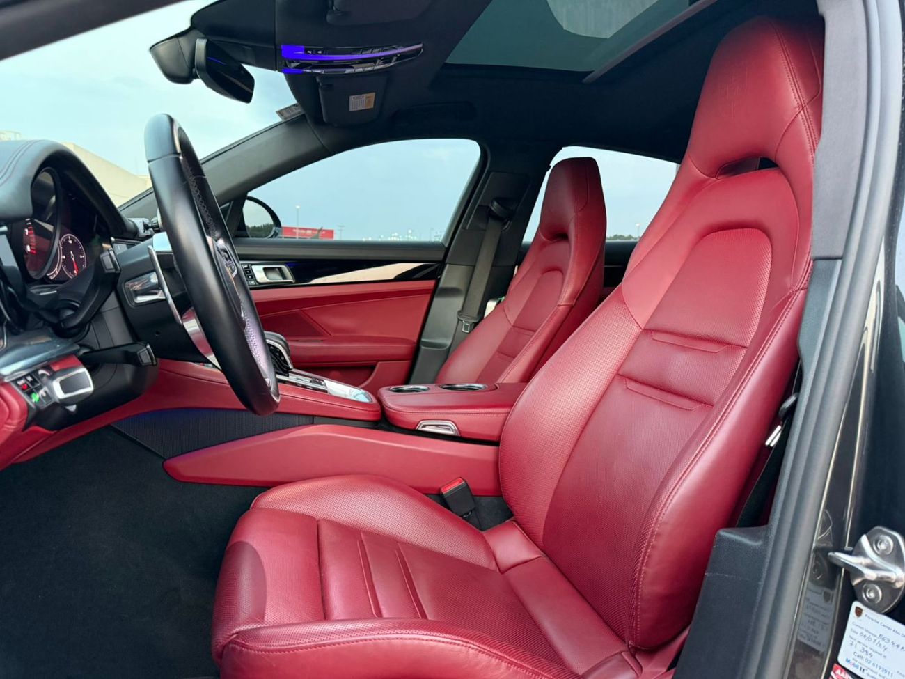 Porsche Panamera 4 2.9L