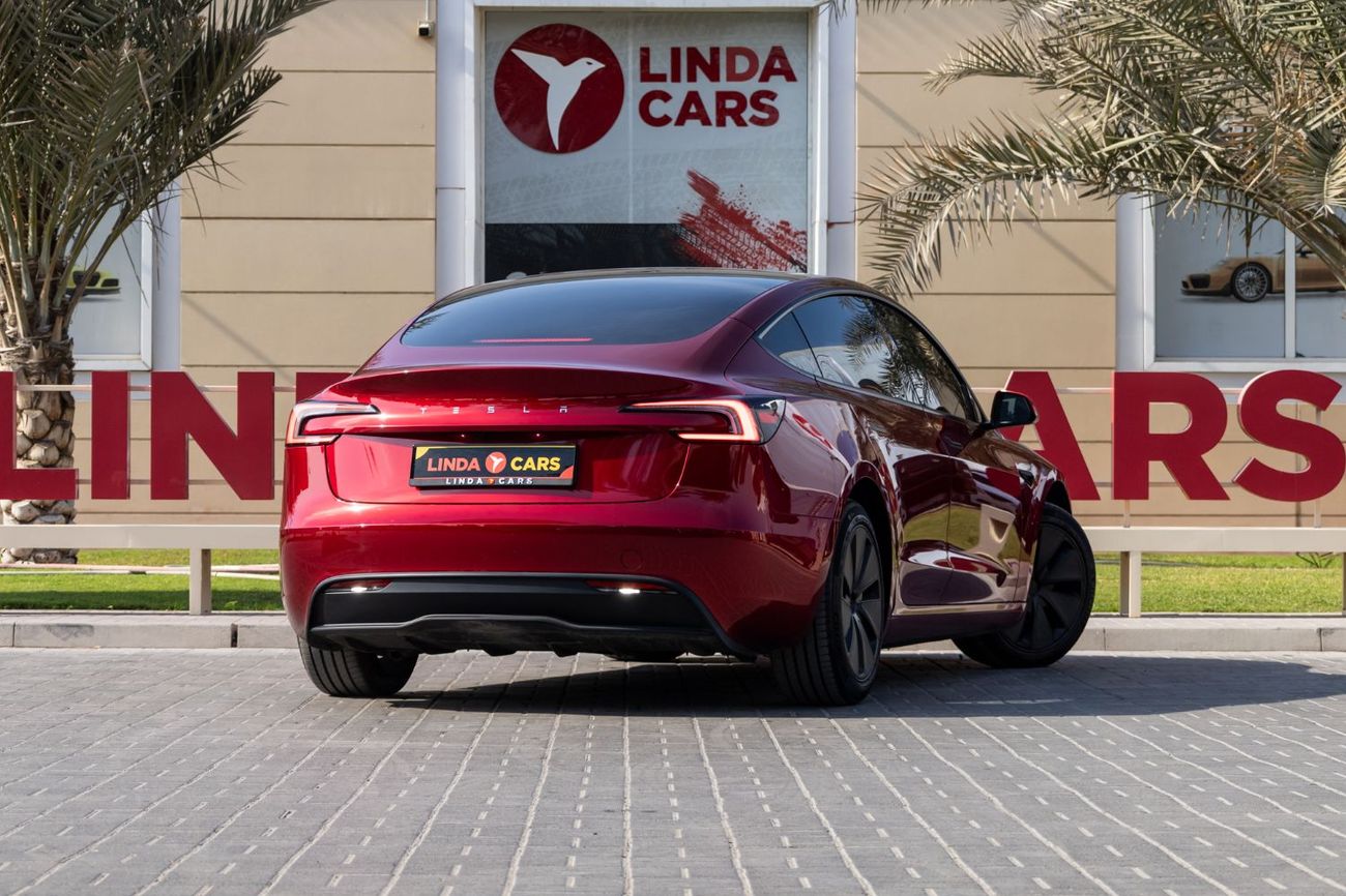 تسلا موديل 3