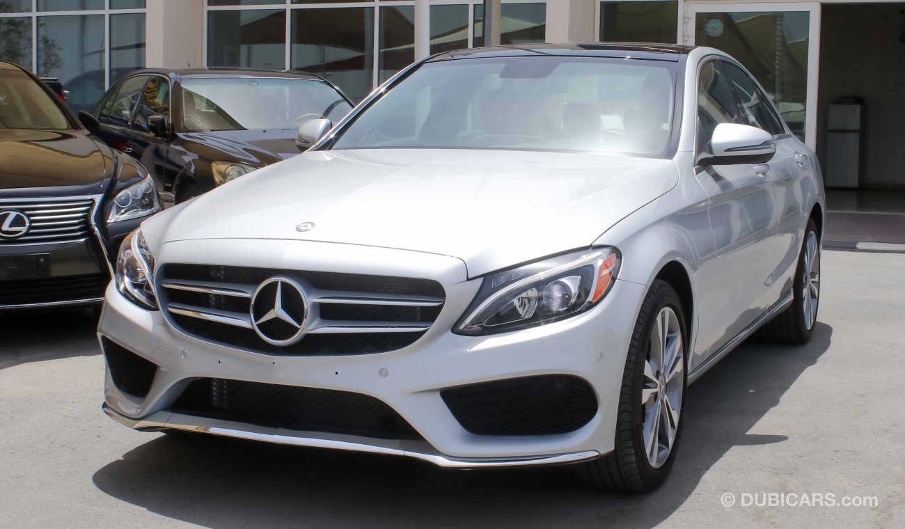 Mercedes-Benz C 300 One year free comprehensive warranty in all brands.