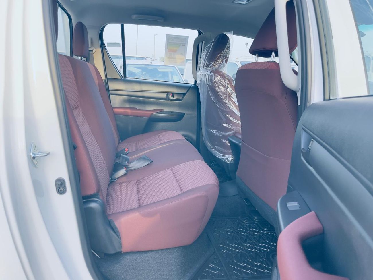 تويوتا هيلوكس S GLX 2.4L 4WD A/T