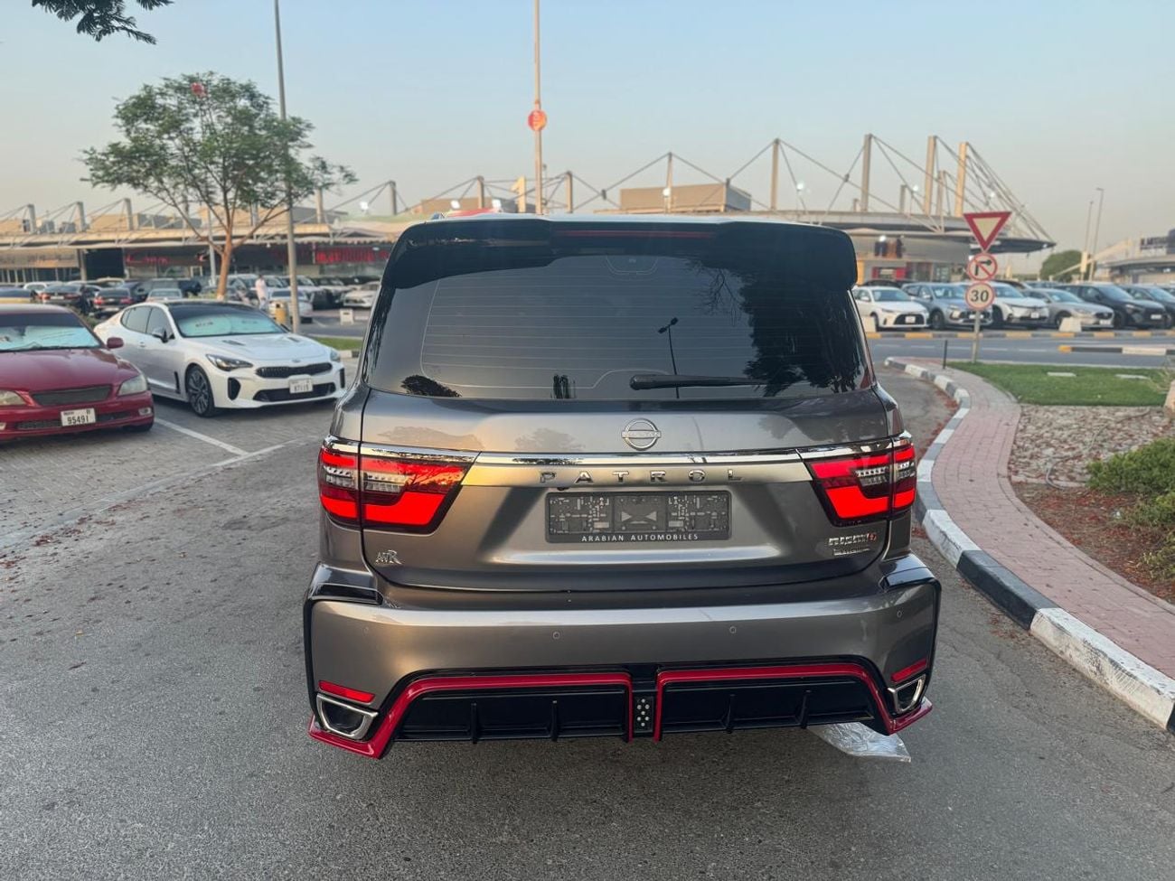 نيسان باترول NISMO