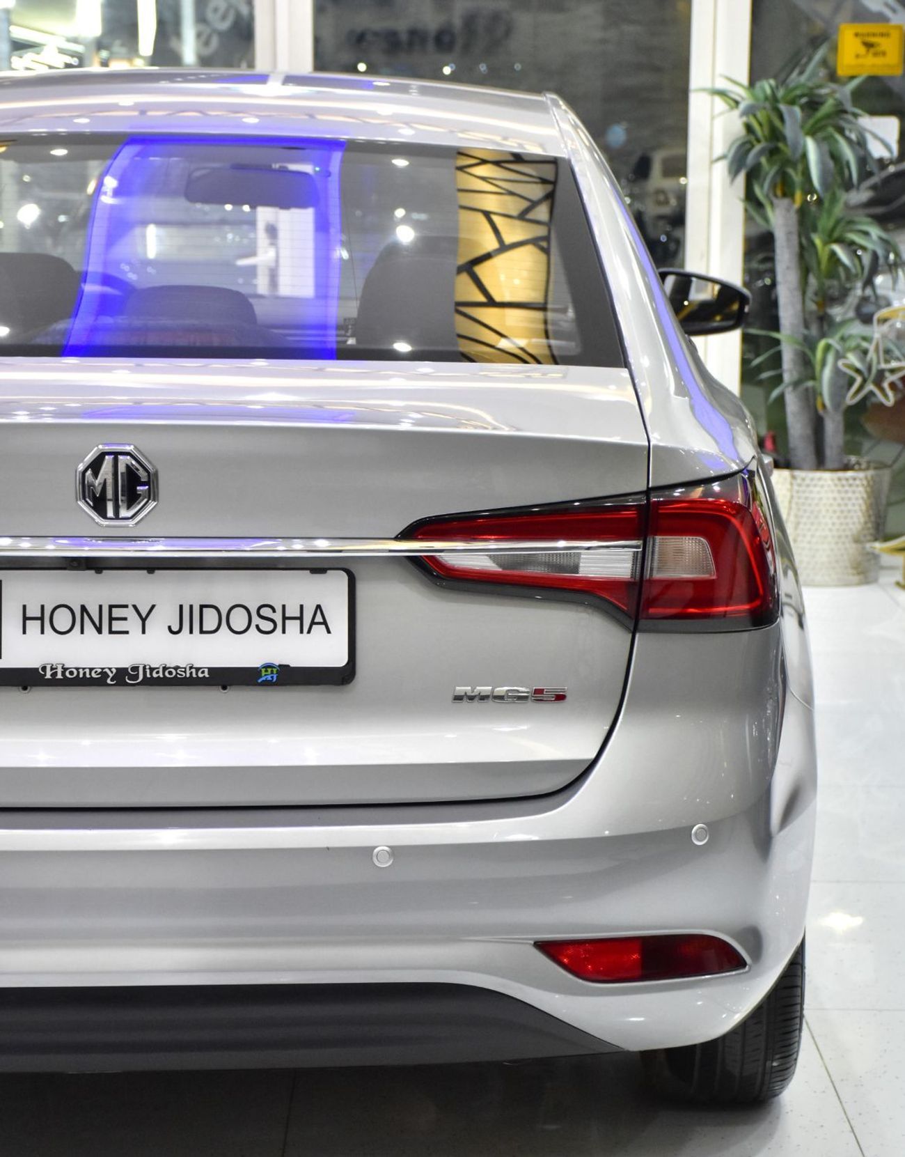 أم جي 5 EXCELLENT DEAL for our MG 5 ( 2024 Model ) in Silver Color GCC Specs