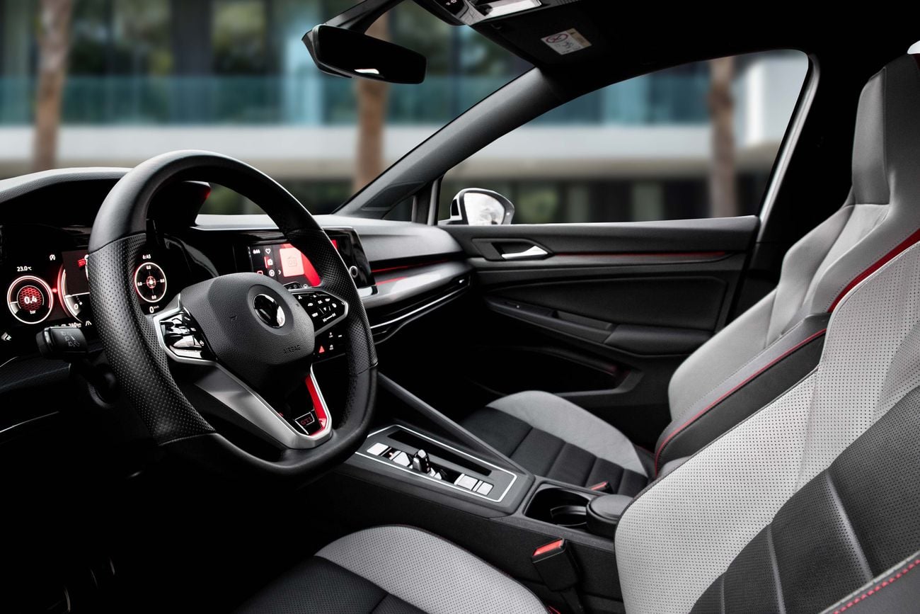 Volkswagen Golf Golf GTI - P2 | 2,057 P.M | 0% Downpayment | GTI - TOP | FULL VOLKSWAGEN HISTORY!