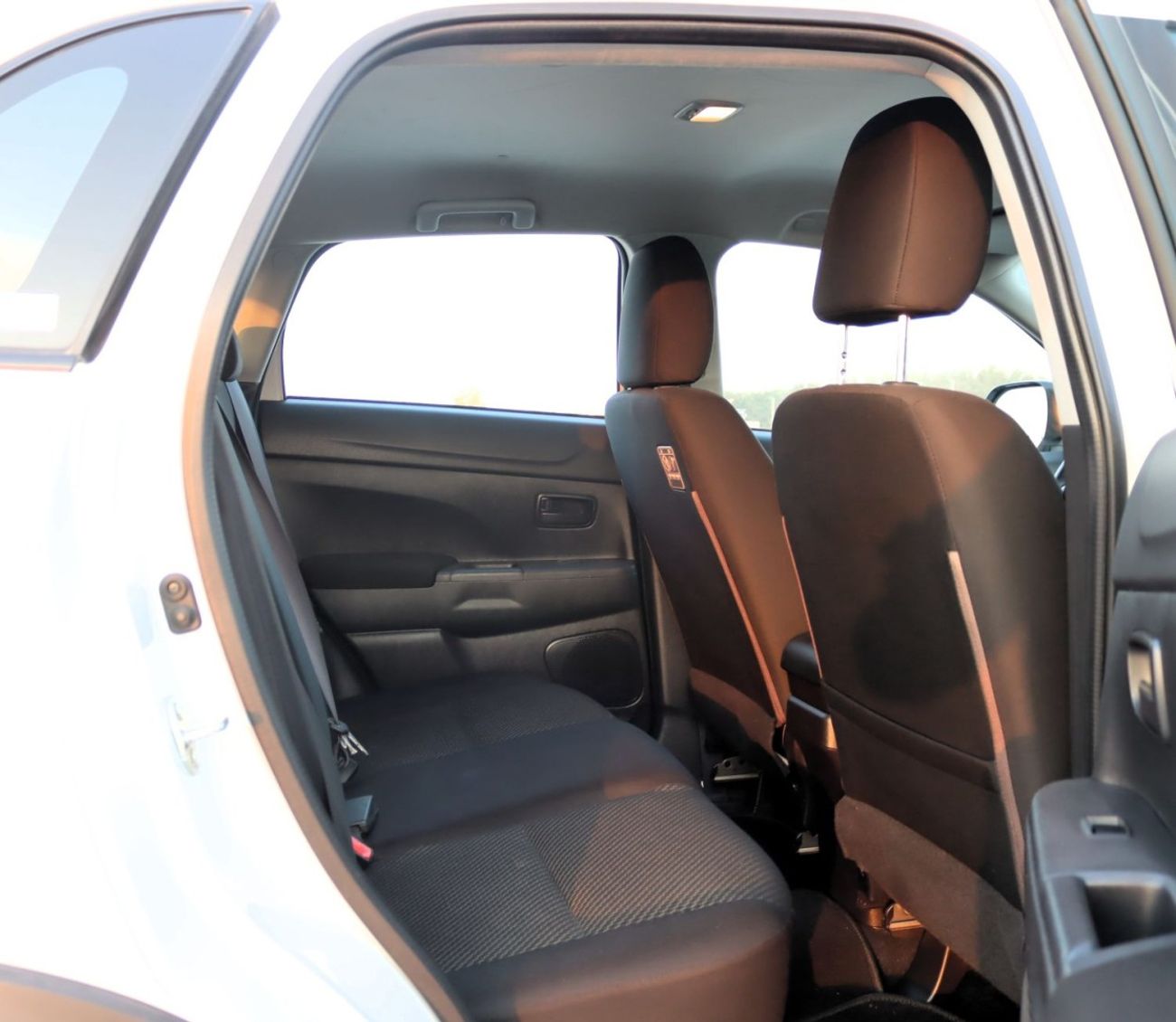 Mitsubishi ASX GLS ACCIDENTS FREE - GCC - ENGINE 2000 CC - ORIGINAL PAINT - PERFECT CONDITION INSIDE OUT