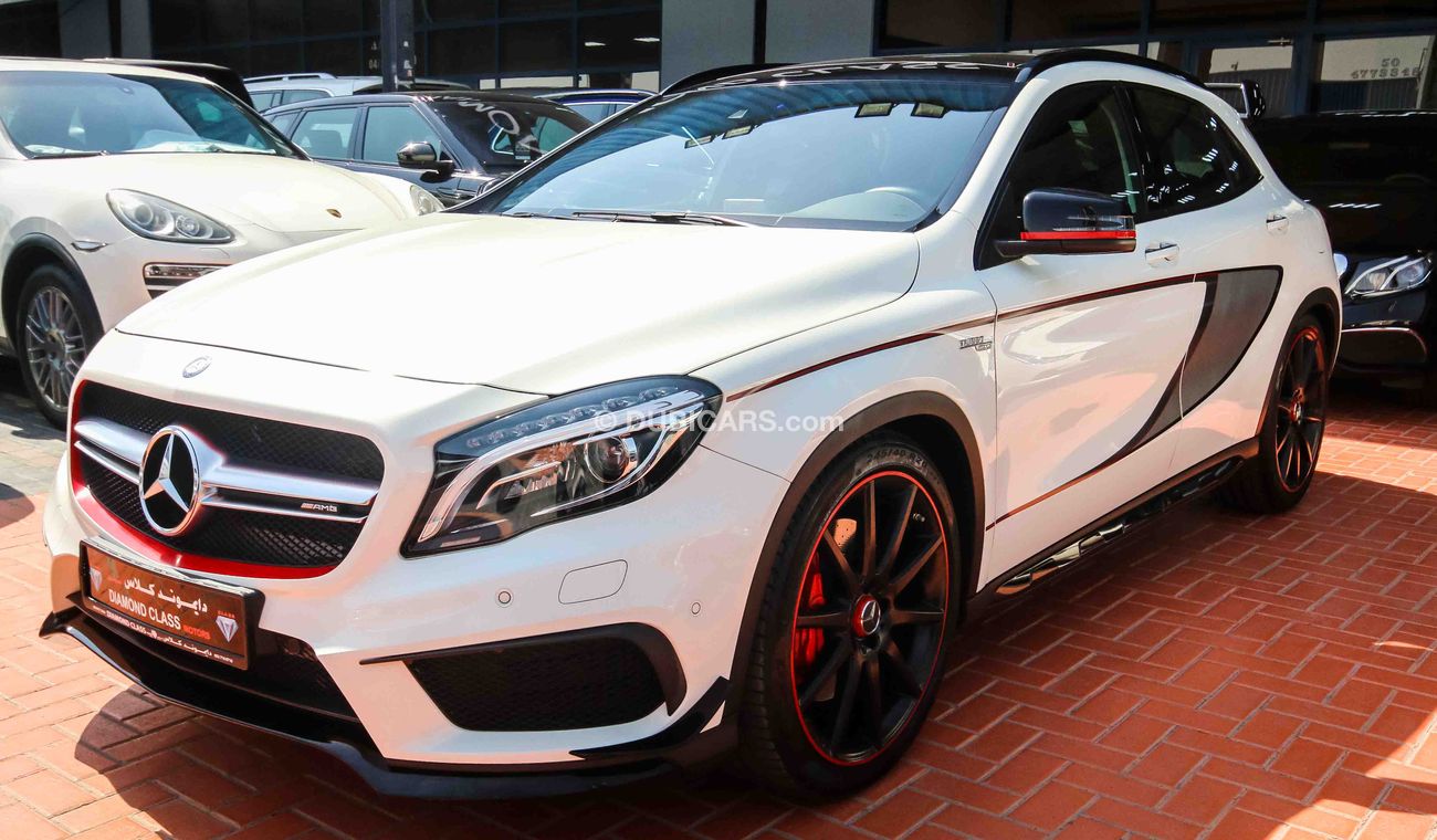 Mercedes-Benz GLA 45 AMG 4 Matic Turbo