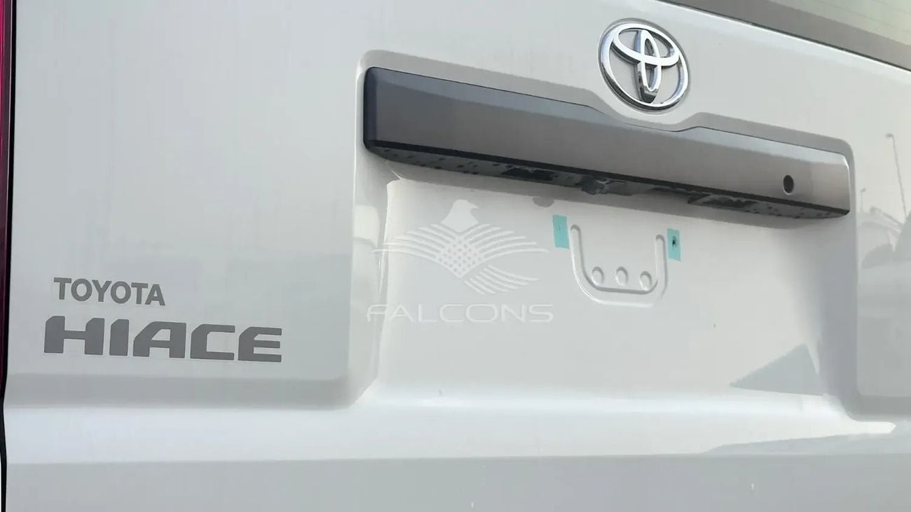 Toyota Hiace DX