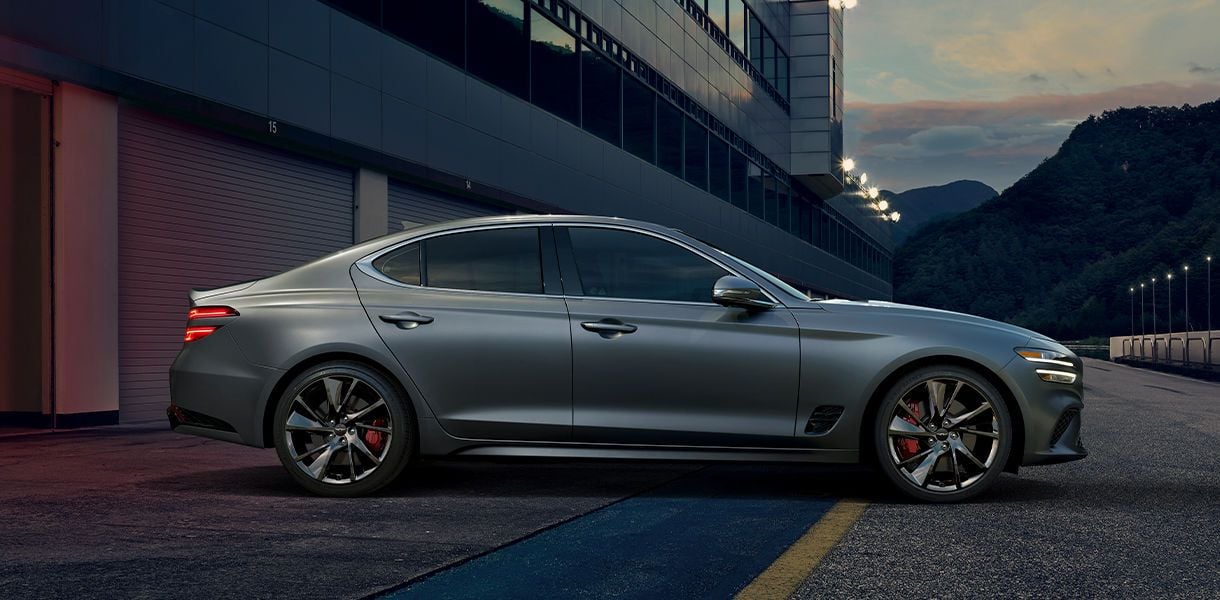 Genesis G70 exterior - Side Profile