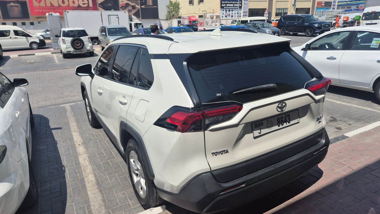 Toyota RAV4 GXR