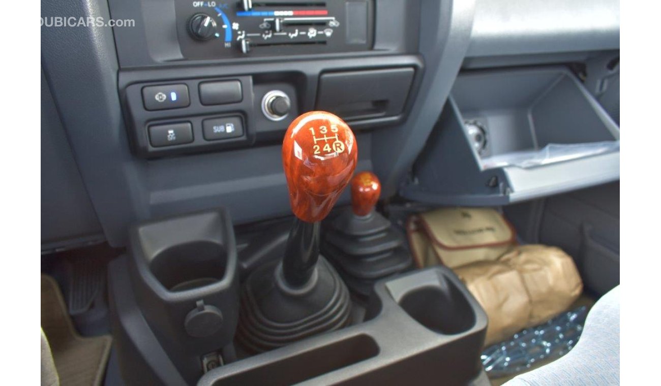 Toyota Land Cruiser Pick Up 79 Single Cabin V8 4.5L Diesel Limited Full option