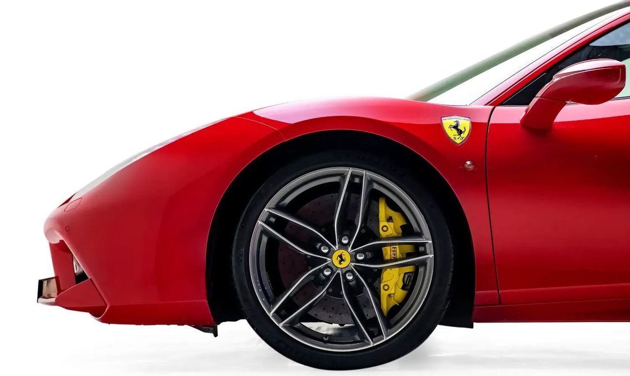 فيراري 488 GTB - GCC Spec