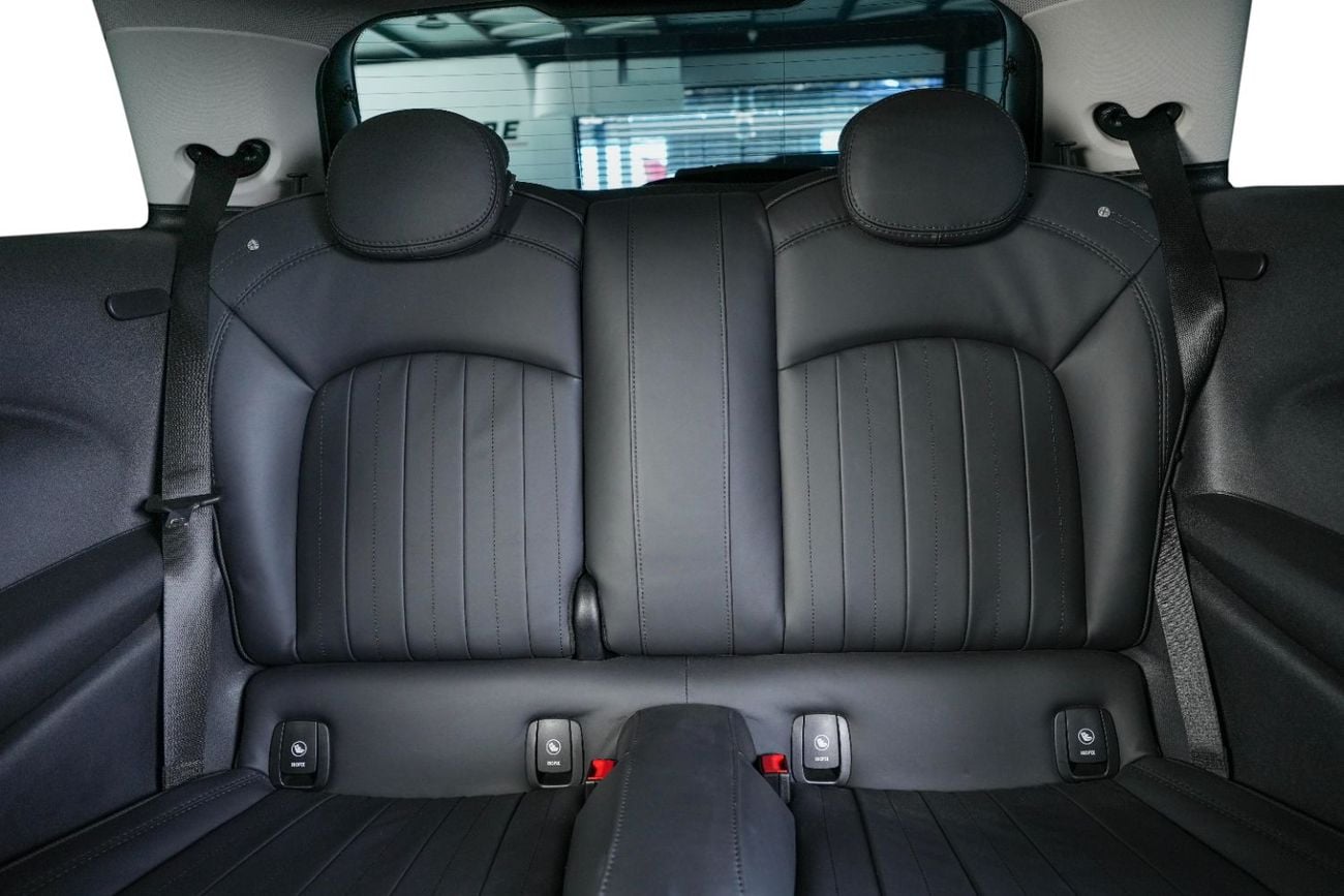 Mini Cooper S JUBLEE EDITION GCC-Mini Cooper Service History Available-Just Been Service-Special