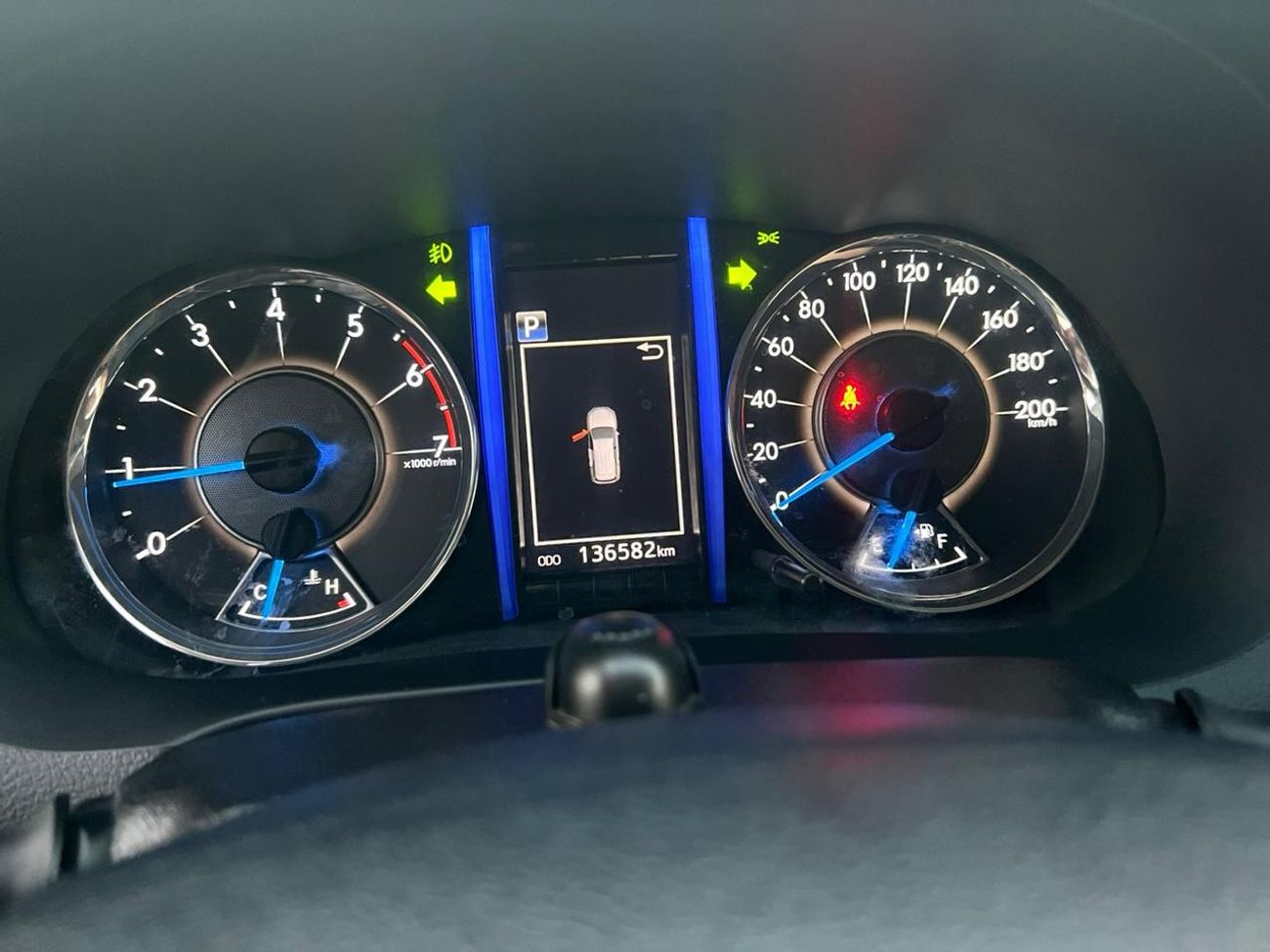 Toyota Fortuner 2020 TOYOTA FORTUNER EXR - 2.7L . v4 - PARKING SENSOR - GASOLINE / PETROL ⛽️ - BLUETOOTH  PLAY - GCC