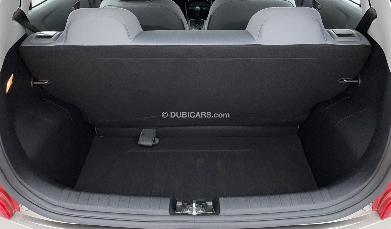 كيا بيكانتو Base 2000