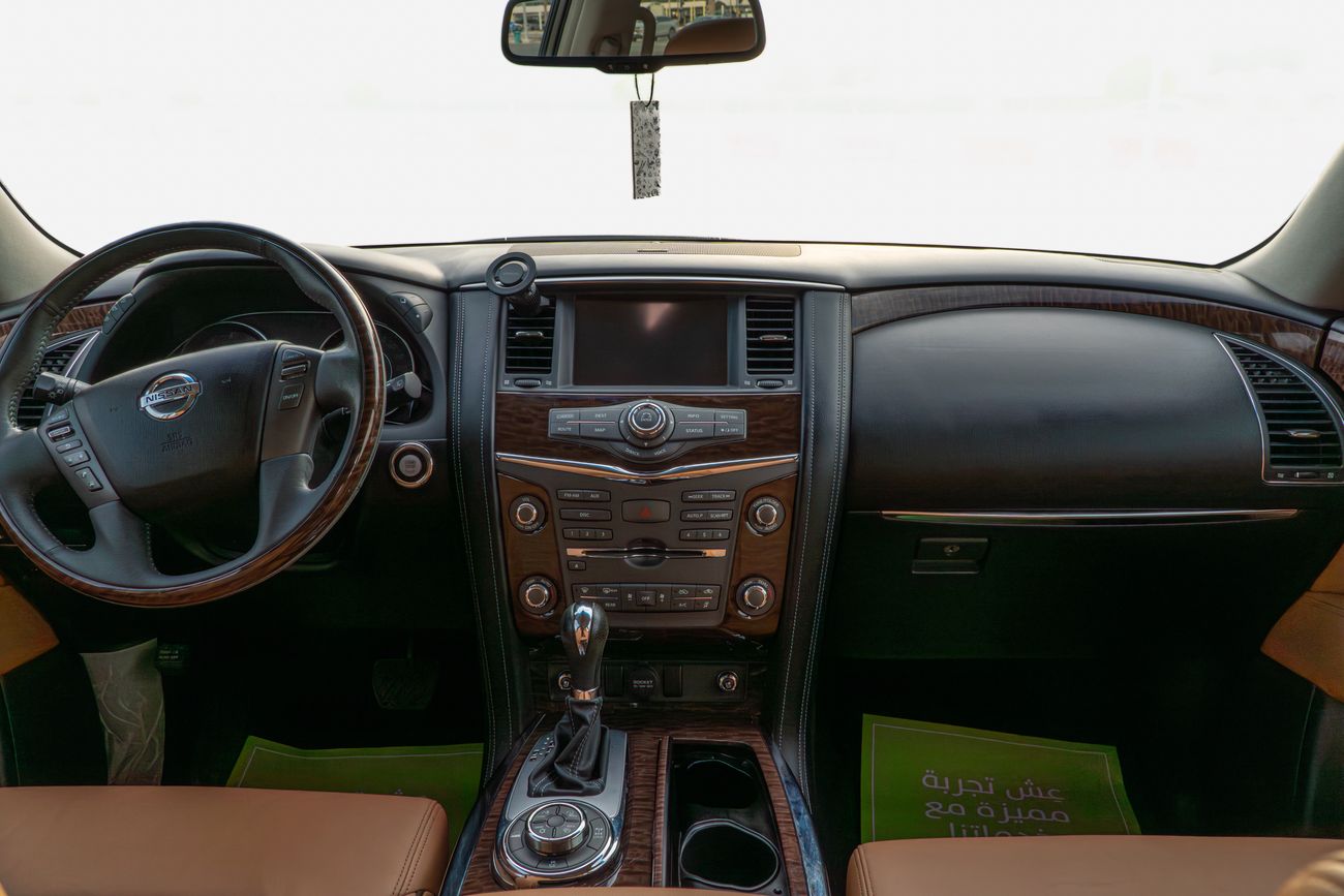 نيسان باترول SE Platinum City 5.6L