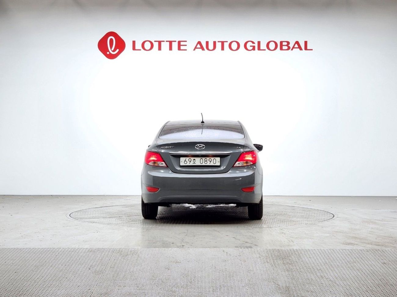 Hyundai Accent ACCENT (G) 1.4 4DOOR MODERN