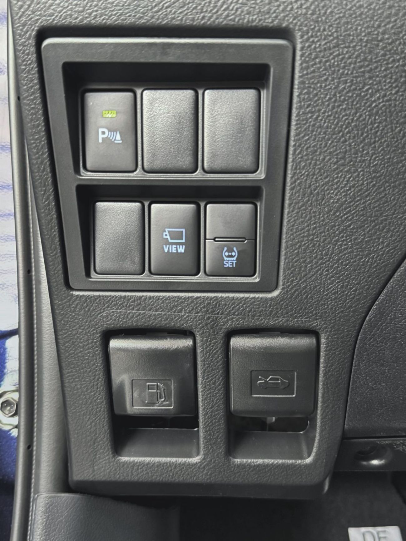 تويوتا هيلوكس HILUX ADVENTURE 2.8 DIESEL MHEV HYBRID **EXPORT ONLY**التصدير فقط خارج الخليج**