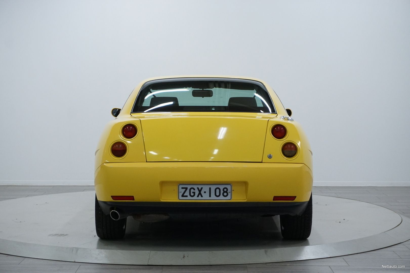 Fiat Coupe exterior - Rear