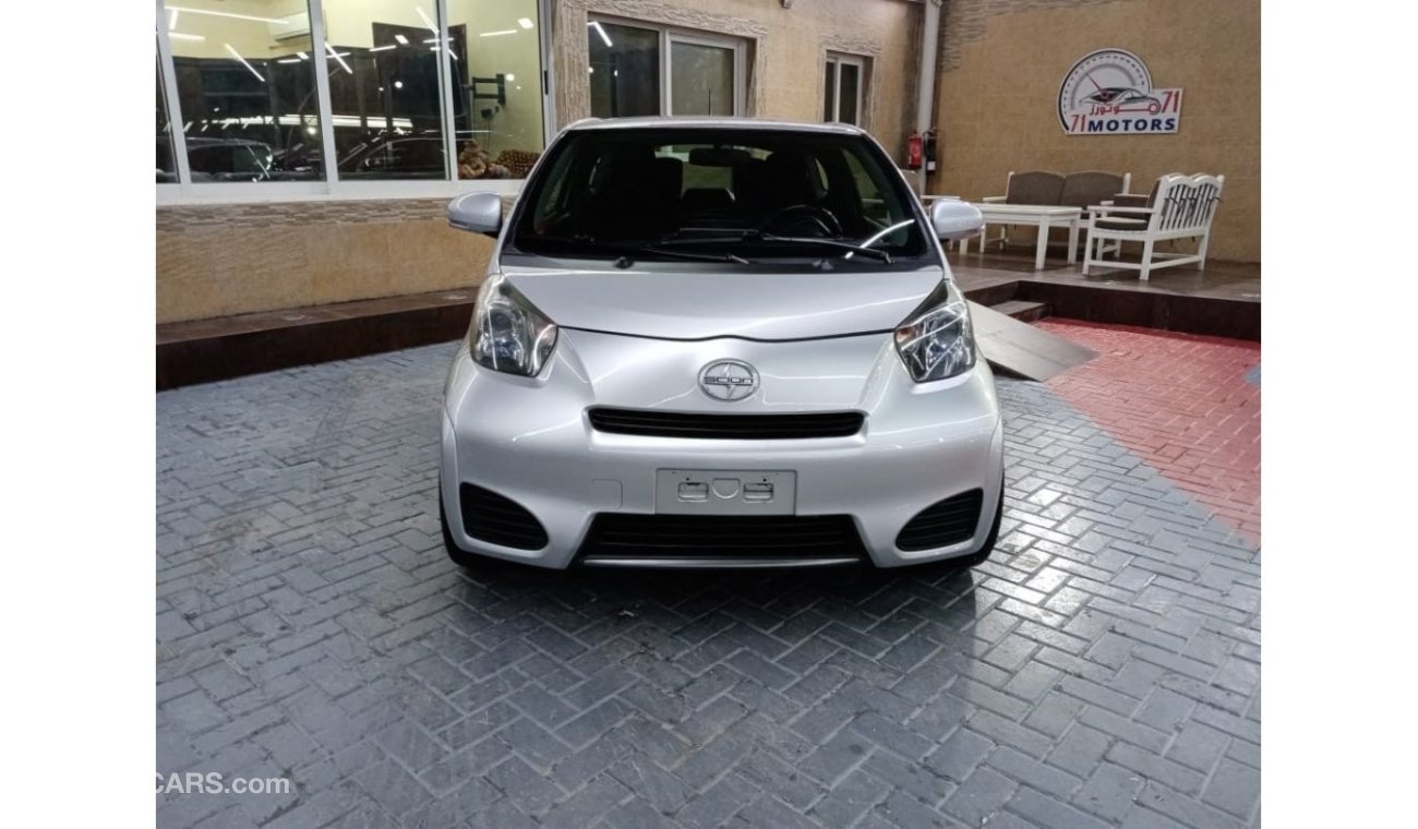 Toyota IQ TOYOTA IQ