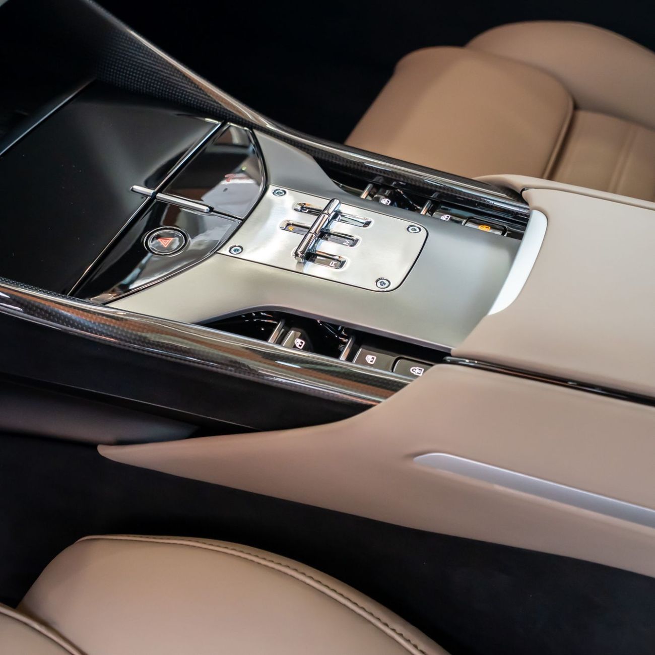 Ferrari Purosangue 2025 FERRARI PUROSANGUE ( FULL CARBON BODY KIT ) BRAND NEW