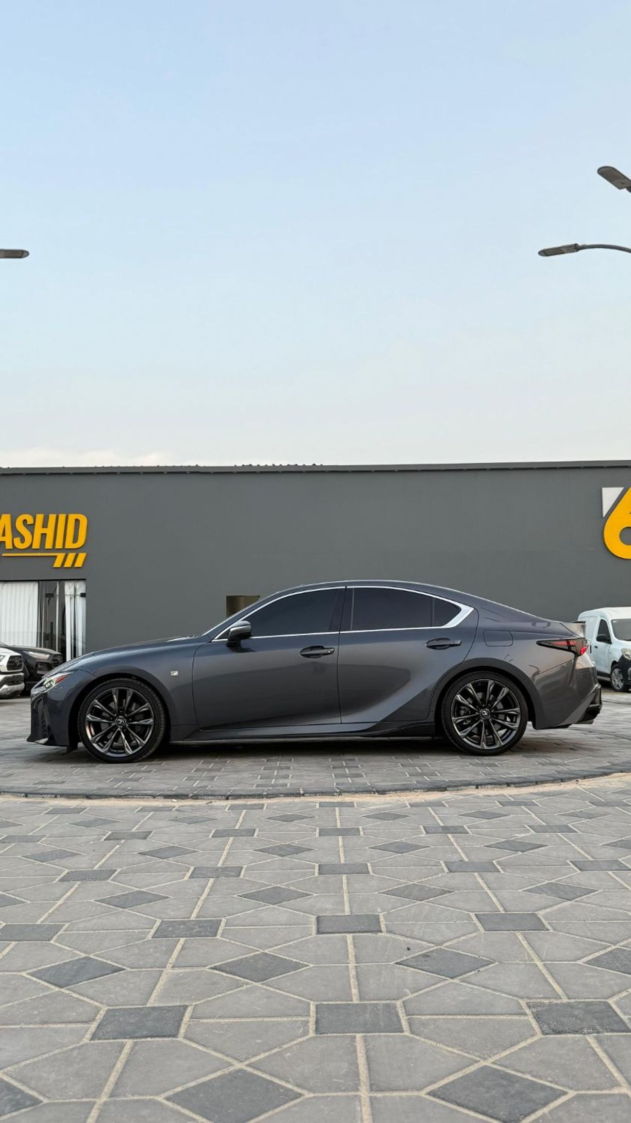 Lexus IS350
