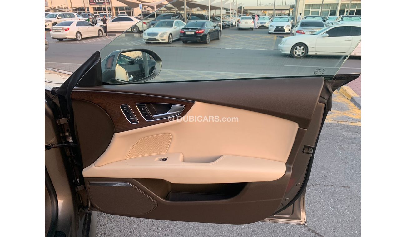 أودي A7 Audi a7 S line (50 tfsi) supercharged quattro Gcc_2016_Excellent_Condition Full option