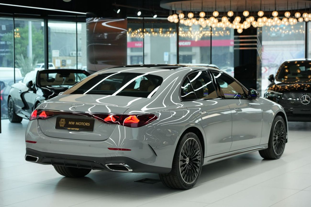 مرسيدس بنز E300 Mercedes-Benz E 300 | 2026 GCC 0km | Agency Warranty | AMG Package | DIGITAL LIGHT