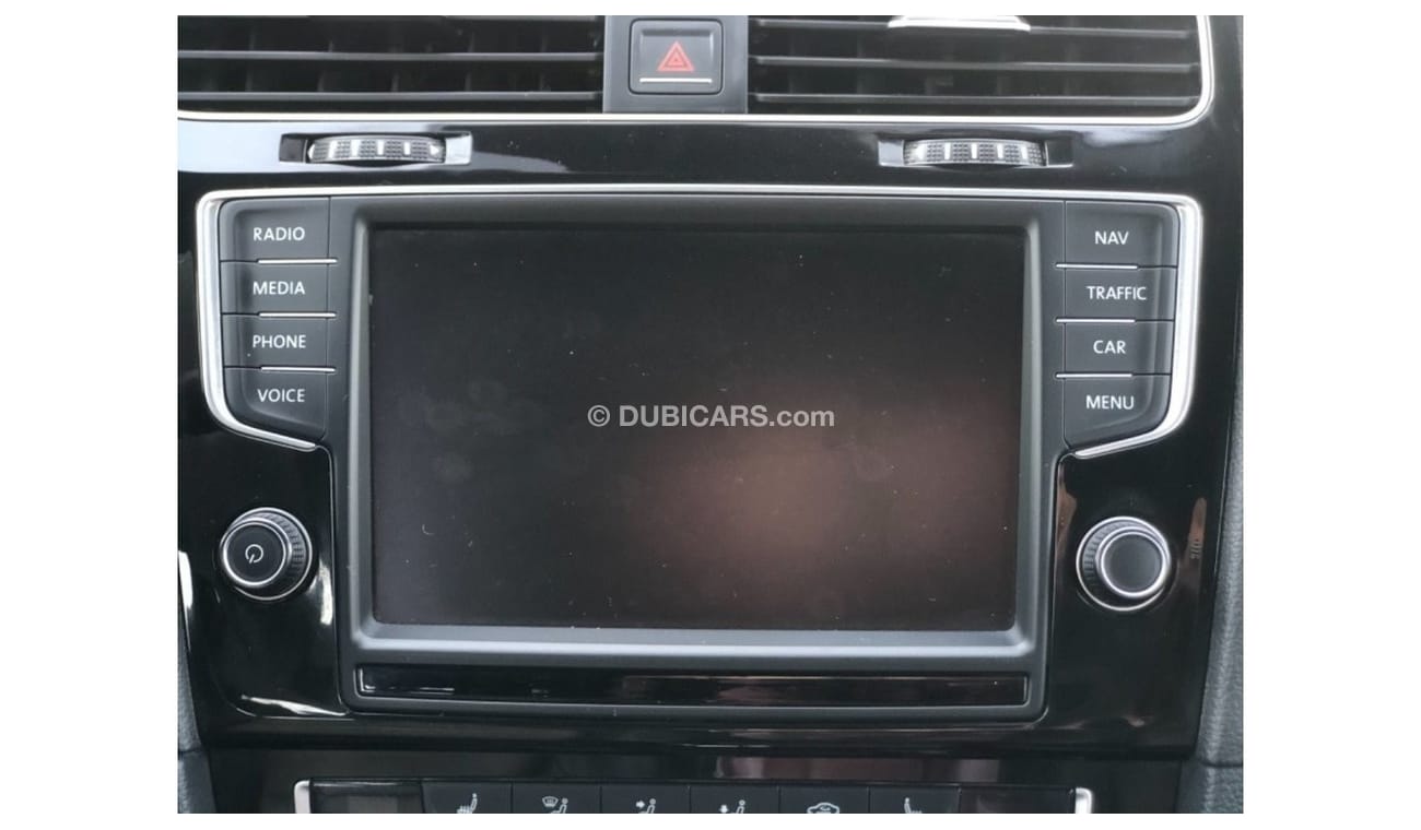 Volkswagen Golf Volex wagan GTI CLUB SPORT MODEL 2016 GCC CAR PERFECT CONDITION INSIDE AND OUTSIDE FULL OPTION PANOR