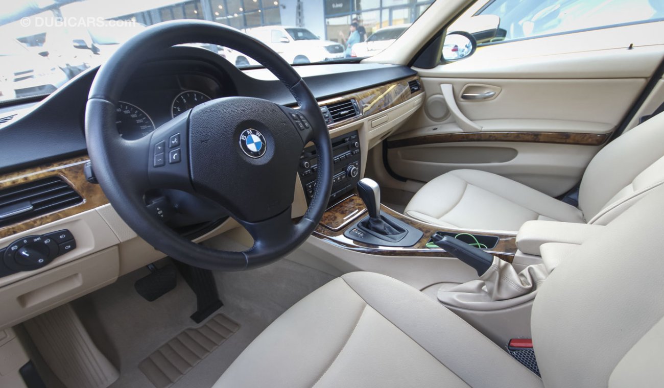 BMW 320i I